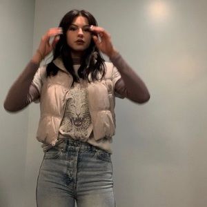 Meet your Posher, Madelyn